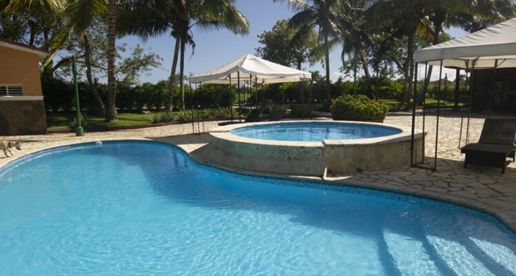 amazing pool villa guavaberry